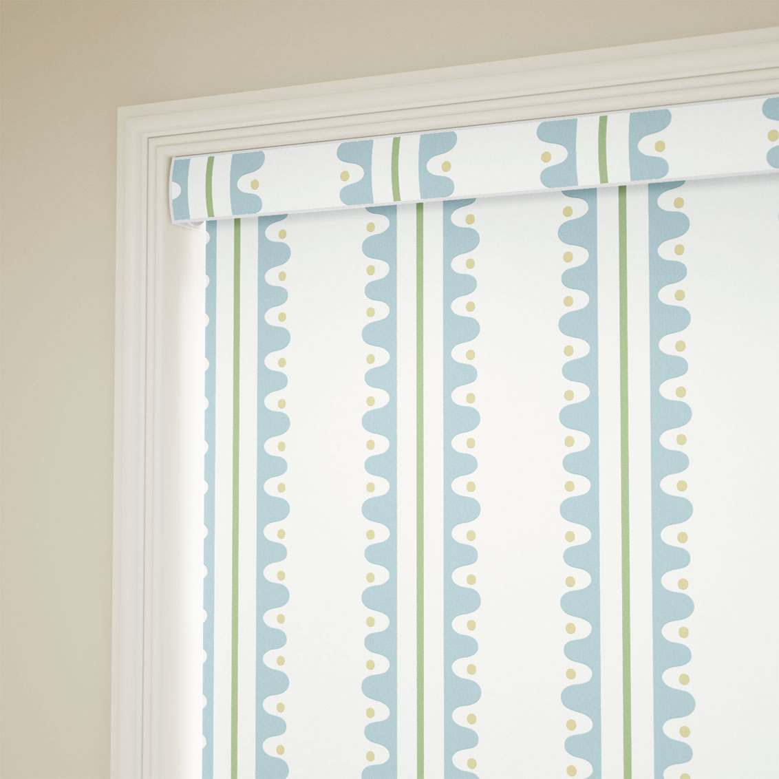 １ー２オークハム　スカイ Roller Blind