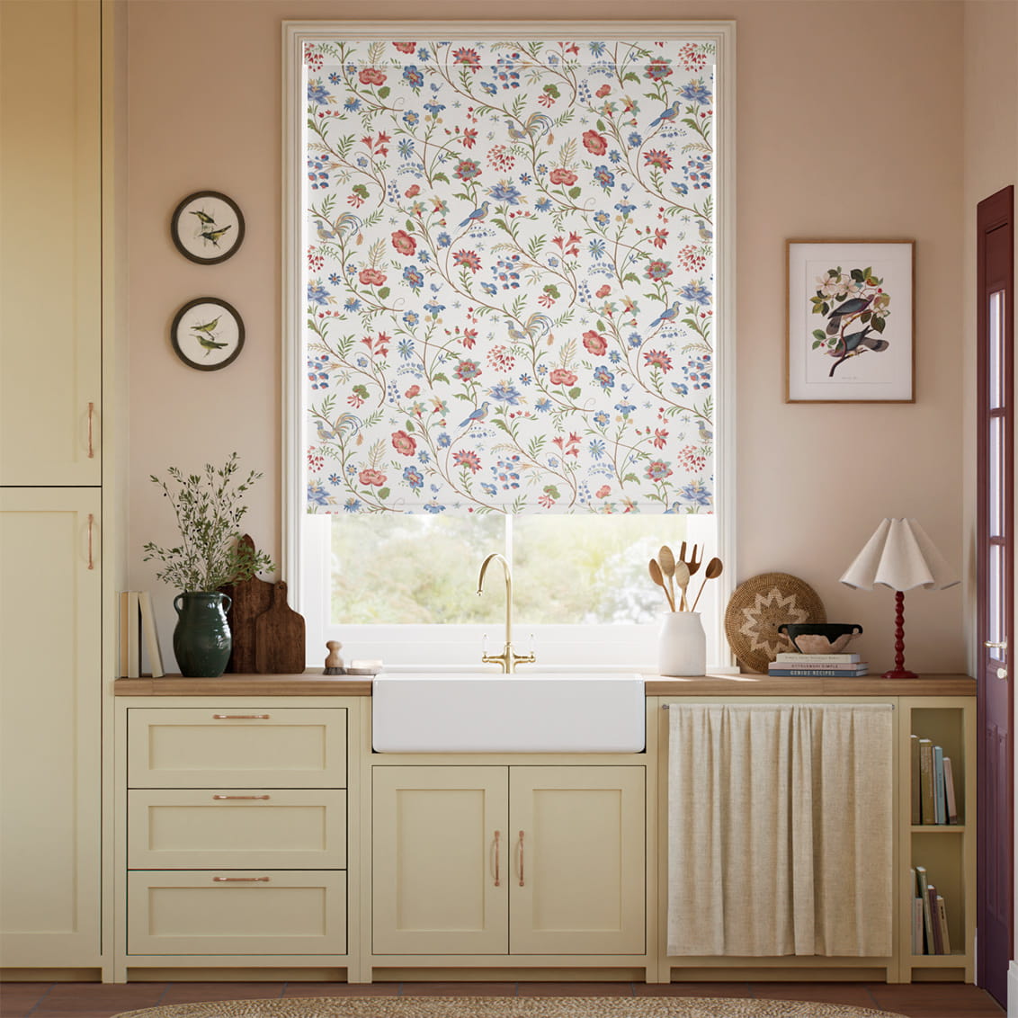 ２Songbird Blue & Red Roller Blind