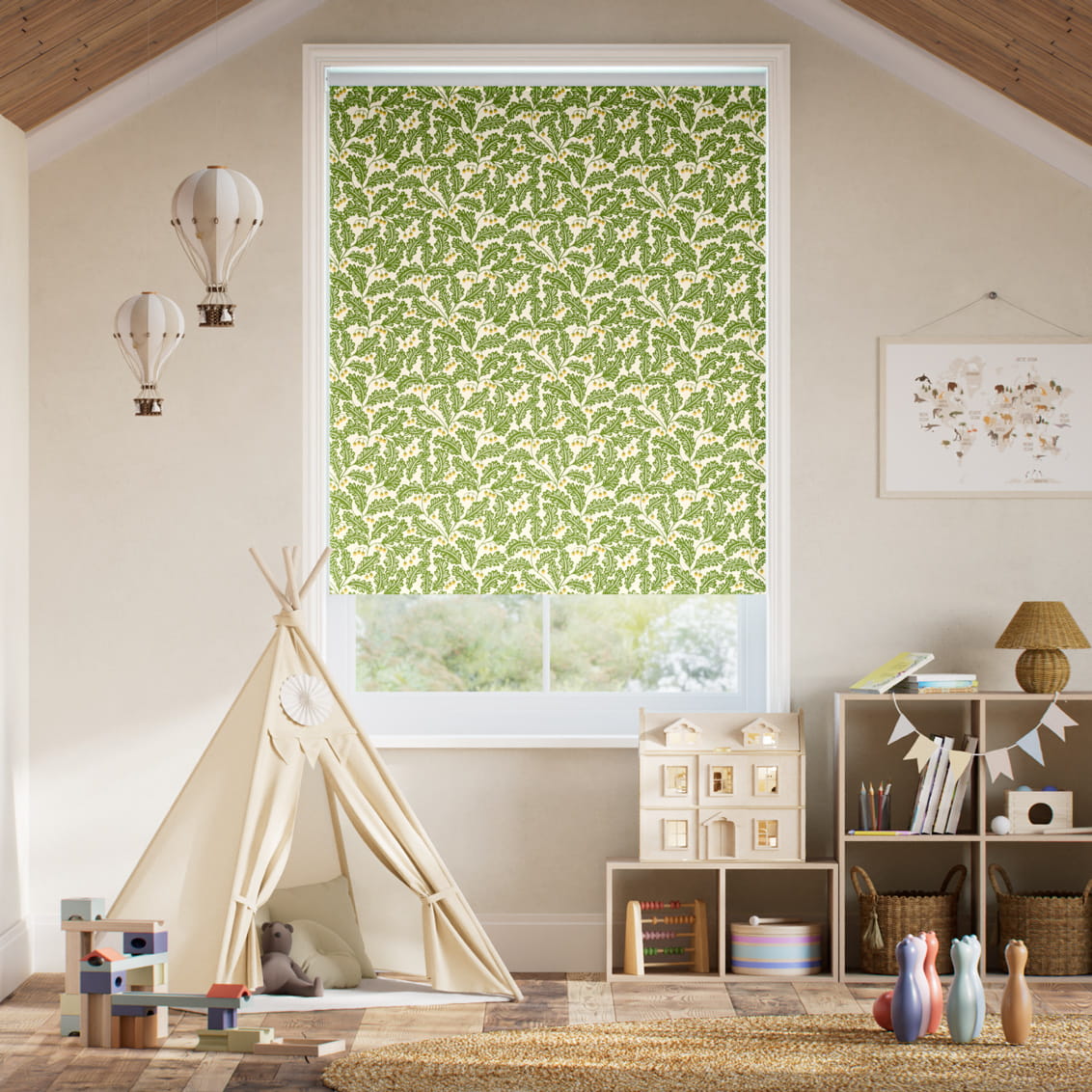 ３The Acorn Tree Forest Roller Blind